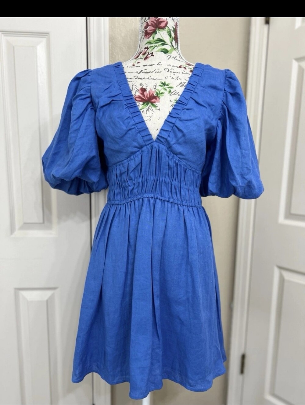Amalie The Label Khalia Linen Plunge Puff Sleeve Mini Dress, Blue Size 0 - Picture 3 of 12